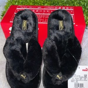 PUMA Fluff Flip Women's Shoes